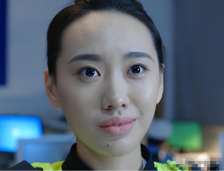 没有名气的女明星_星二代演技差 资源咖 表现不行