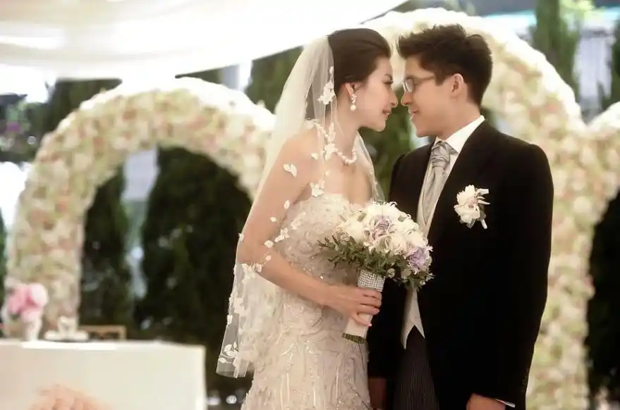 旺夫面相的女明星_娱乐圈天生富贵相女星_朱珠陈红袁咏仪郭晶晶景甜