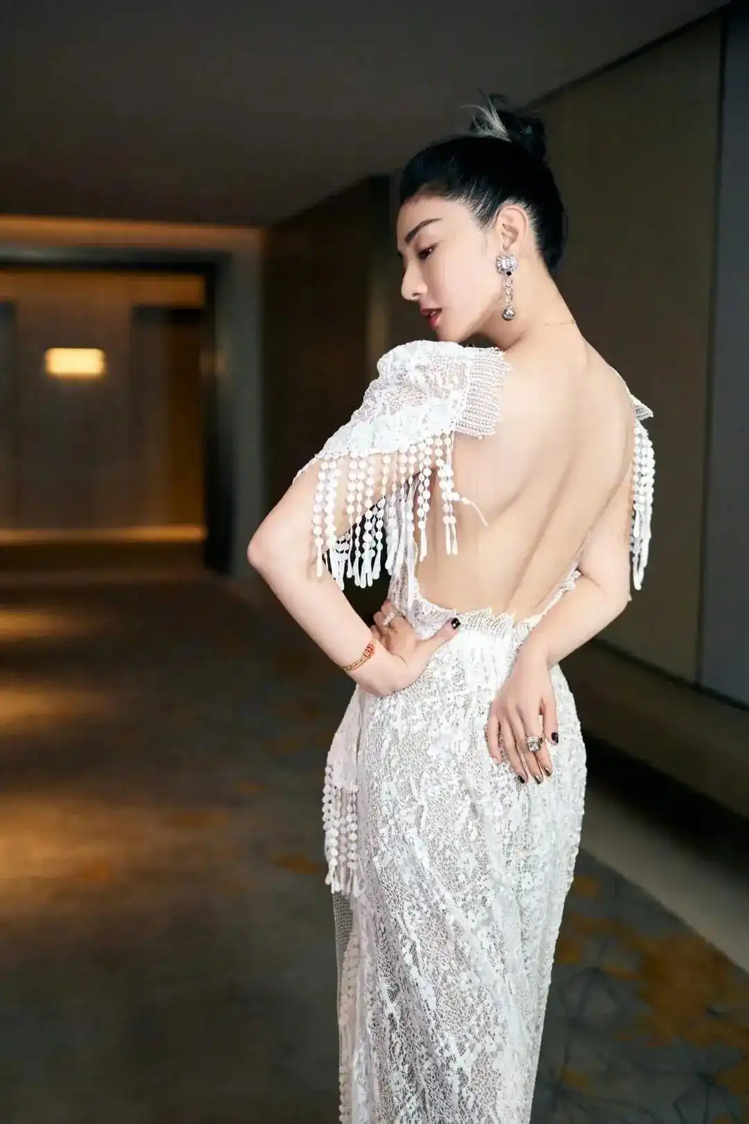 娱乐圈生活_娱乐圈幕后真相_明星辛酸往事深度揭秘